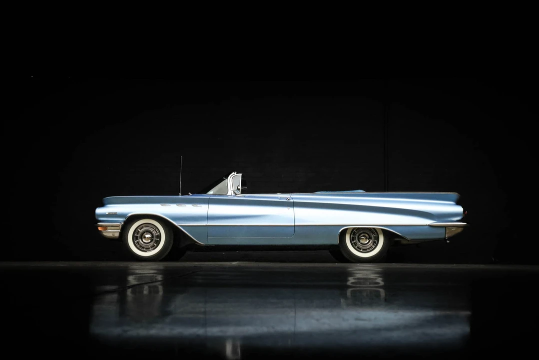 1960 Buick Invicta - Image 26 of 31