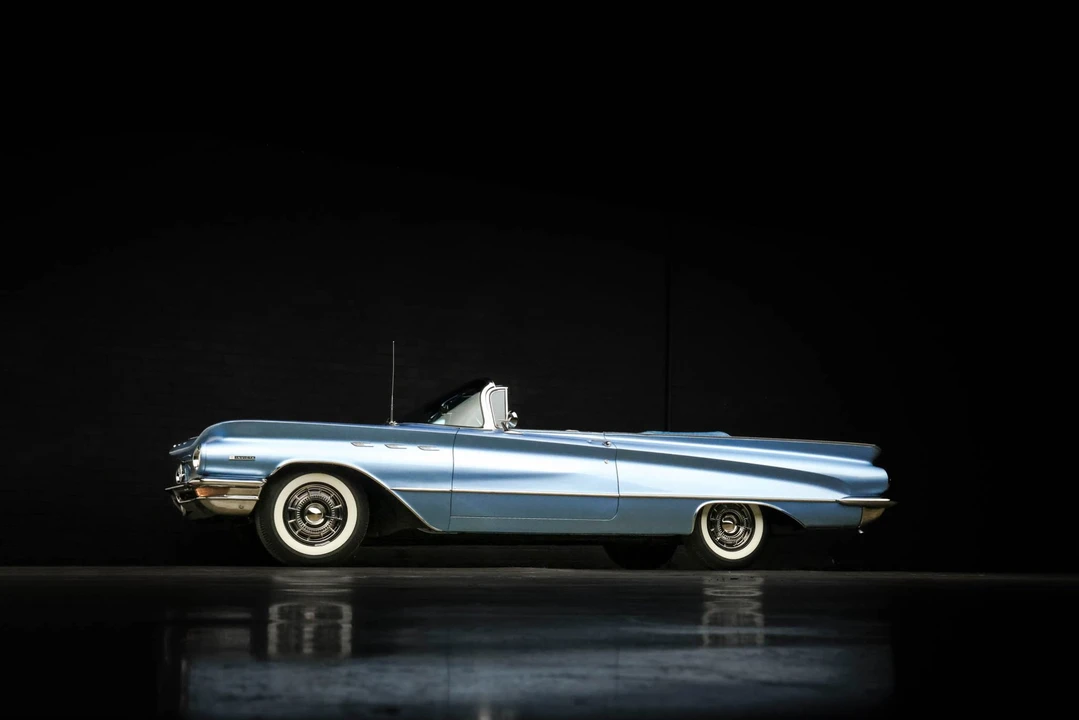1960 Buick Invicta - Image 24 of 31