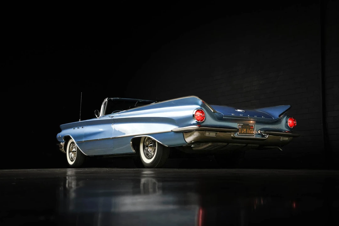 1960 Buick Invicta - Image 30 of 31