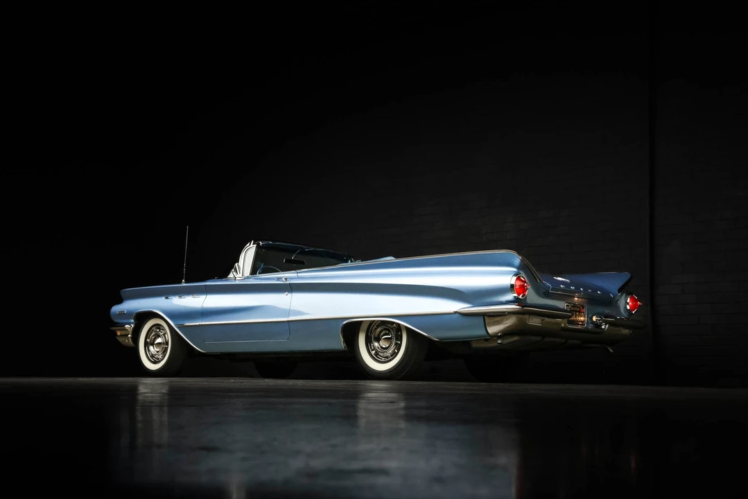 1960 Buick Invicta - Image 28 of 31