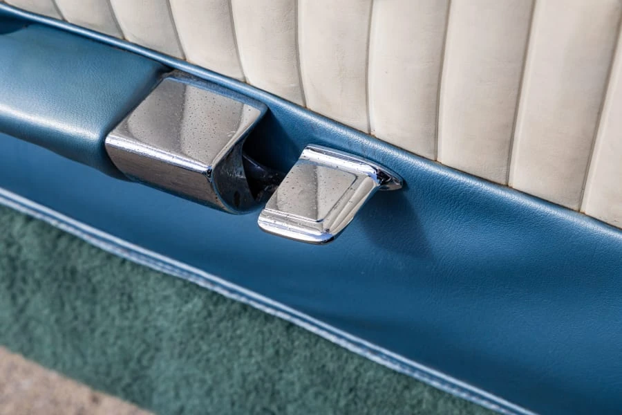 1960 Buick Invicta - Image 22 of 31