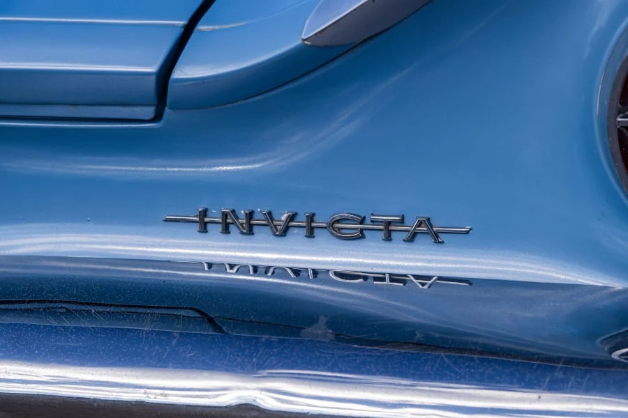 1960 Buick Invicta - Image 10 of 31