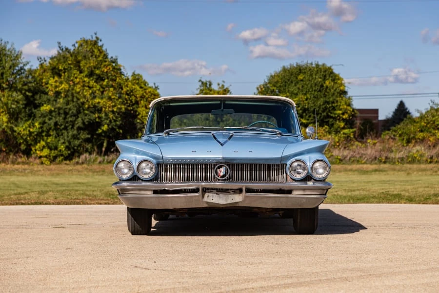 1960 Buick Invicta - Image 4 of 31