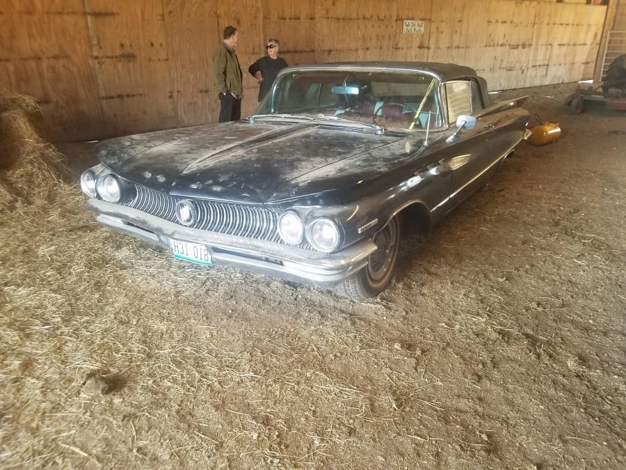 1960 Buick Invicta - Image 4 of 5