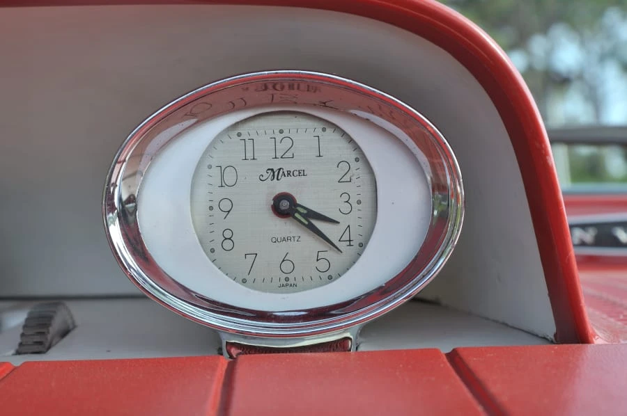 1960 Buick Invicta - Image 7 of 11