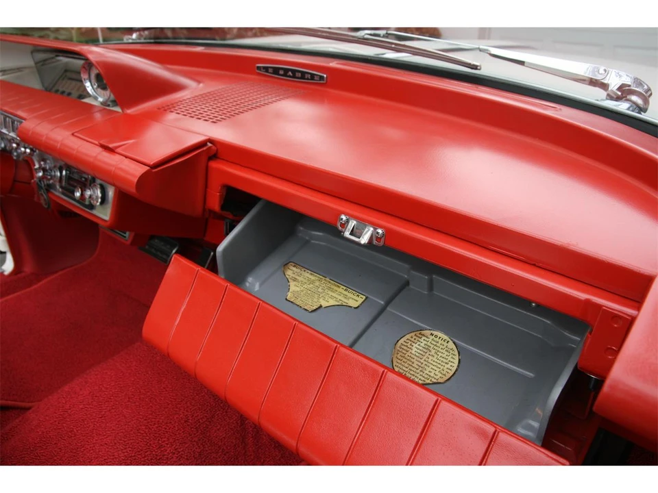 1960 Buick LeSabre - Image 10 of 28