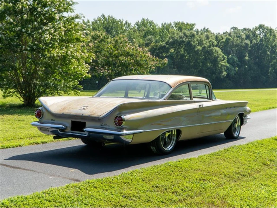 1960 Buick LeSabre - Image 9 of 31