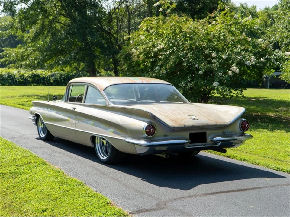 1960 Buick LeSabre - Image 5 of 31