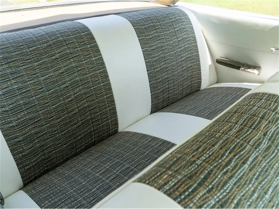 1960 Buick LeSabre - Image 25 of 31
