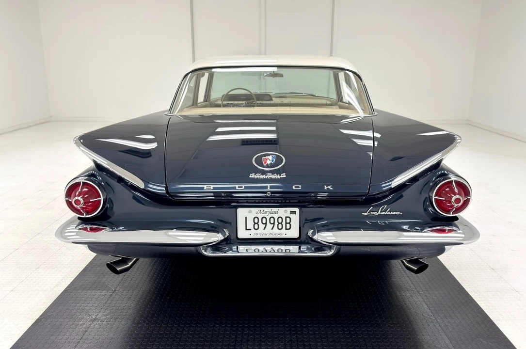 1960 Buick LeSabre - Image 4 of 12