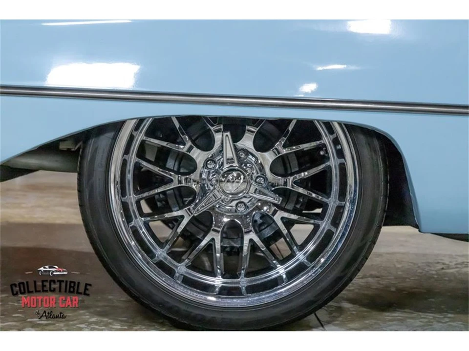 1960 Buick LeSabre - Image 25 of 31