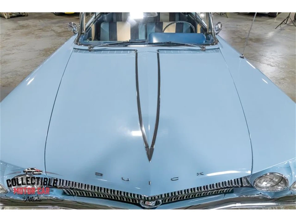 1960 Buick LeSabre - Image 16 of 31