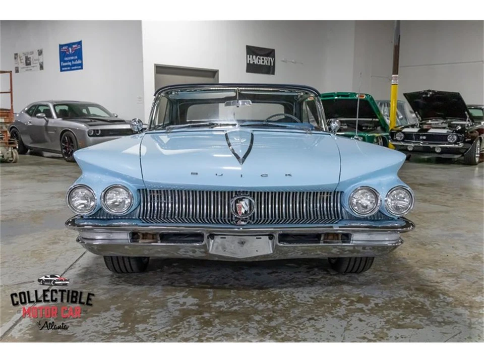 1960 Buick LeSabre - Image 3 of 31