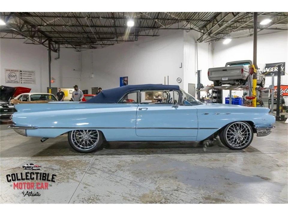 1960 Buick LeSabre - Image 6 of 31
