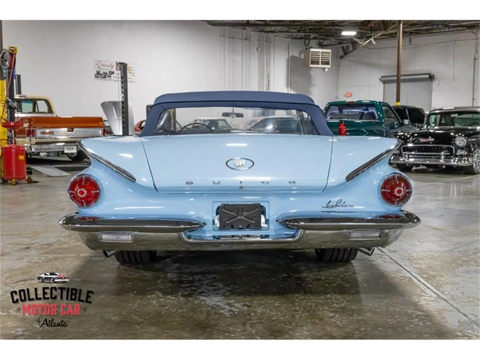 1960 Buick LeSabre - Image 9 of 31