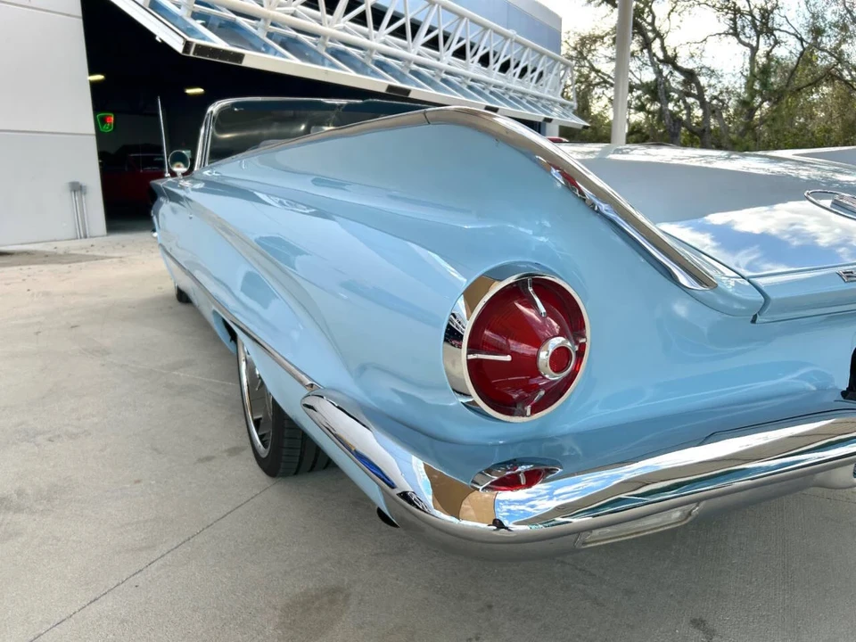 1960 Buick LeSabre - Image 12 of 21