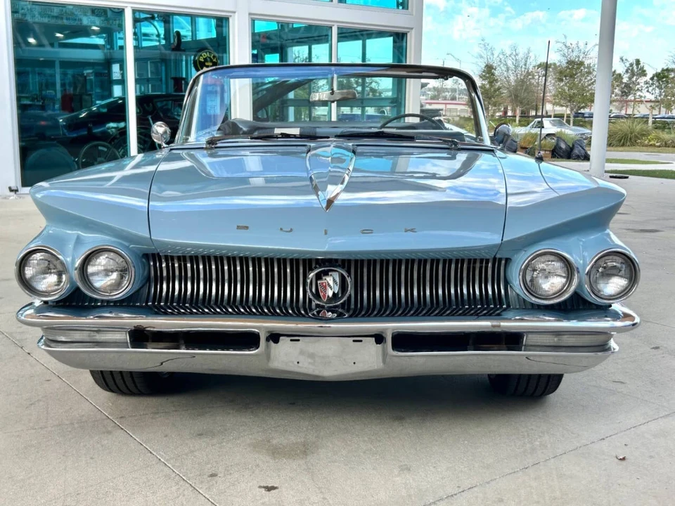1960 Buick LeSabre - Image 2 of 21