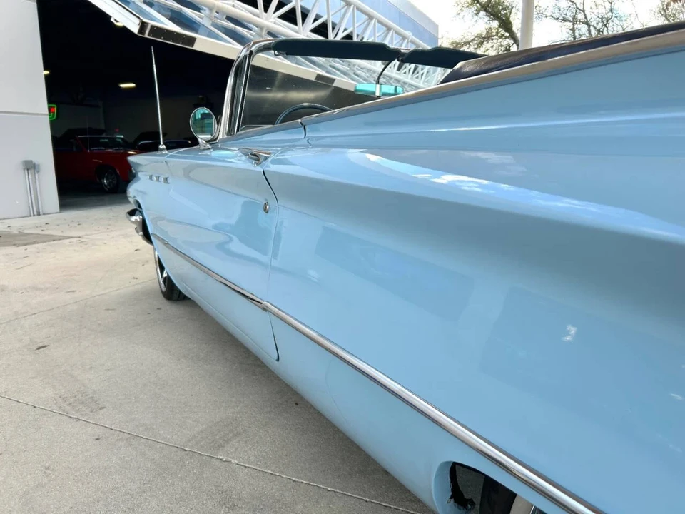 1960 Buick LeSabre - Image 11 of 21