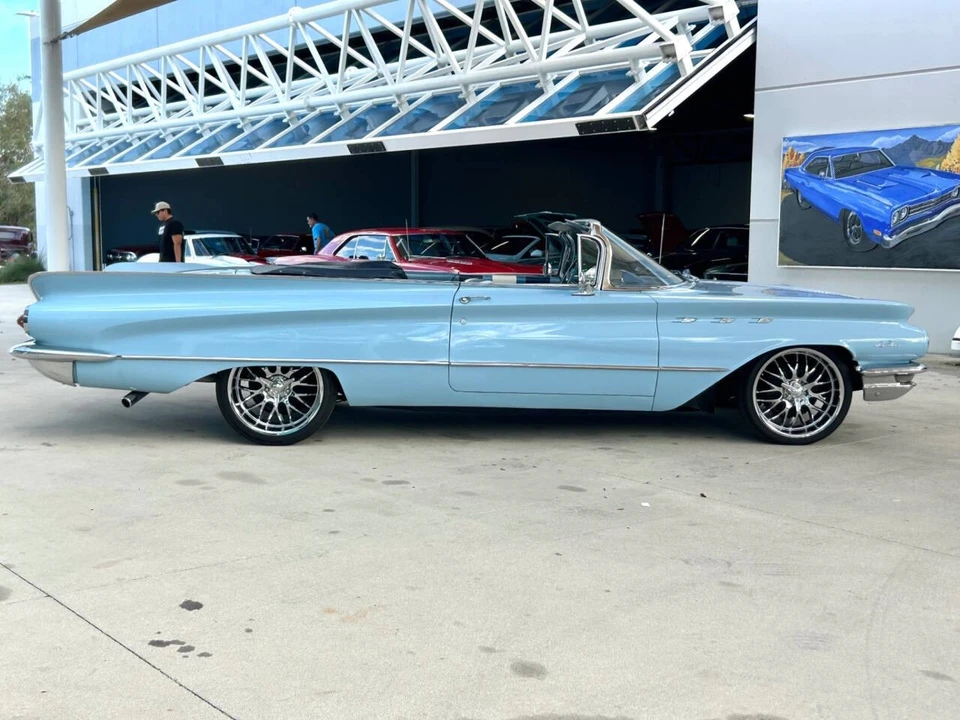 1960 Buick LeSabre - Image 3 of 21
