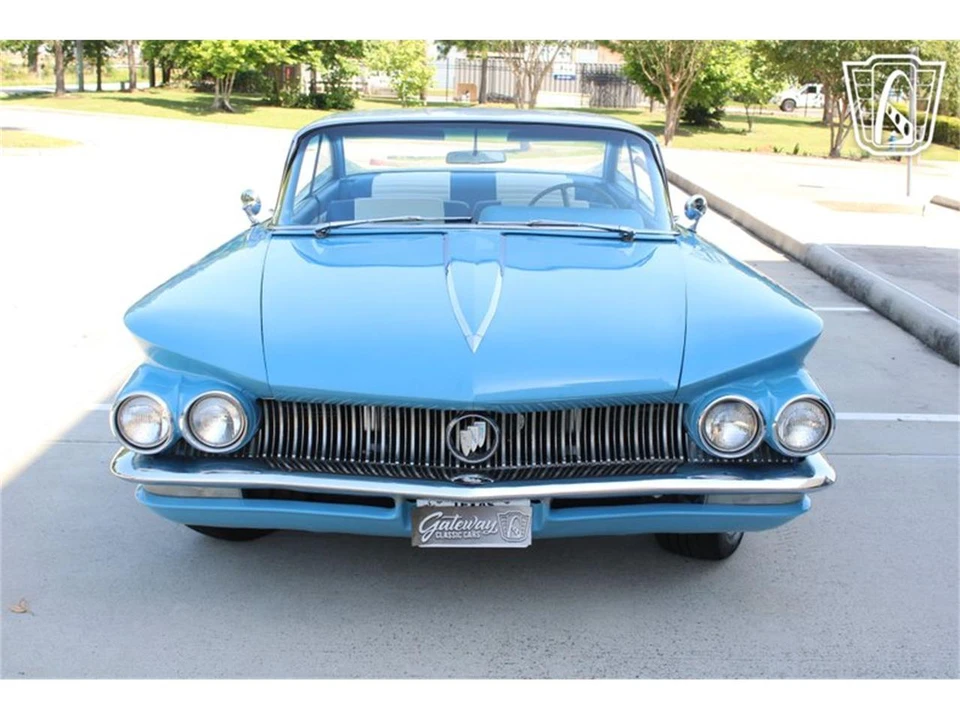 1960 Buick LeSabre - Image 21 of 31