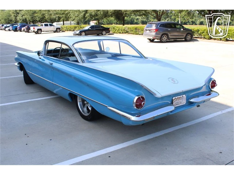 1960 Buick LeSabre - Image 6 of 31