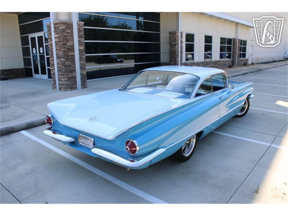 1960 Buick LeSabre - Image 11 of 31