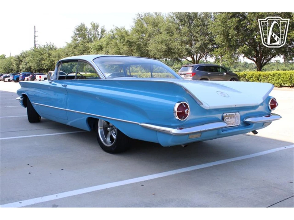 1960 Buick LeSabre - Image 7 of 31