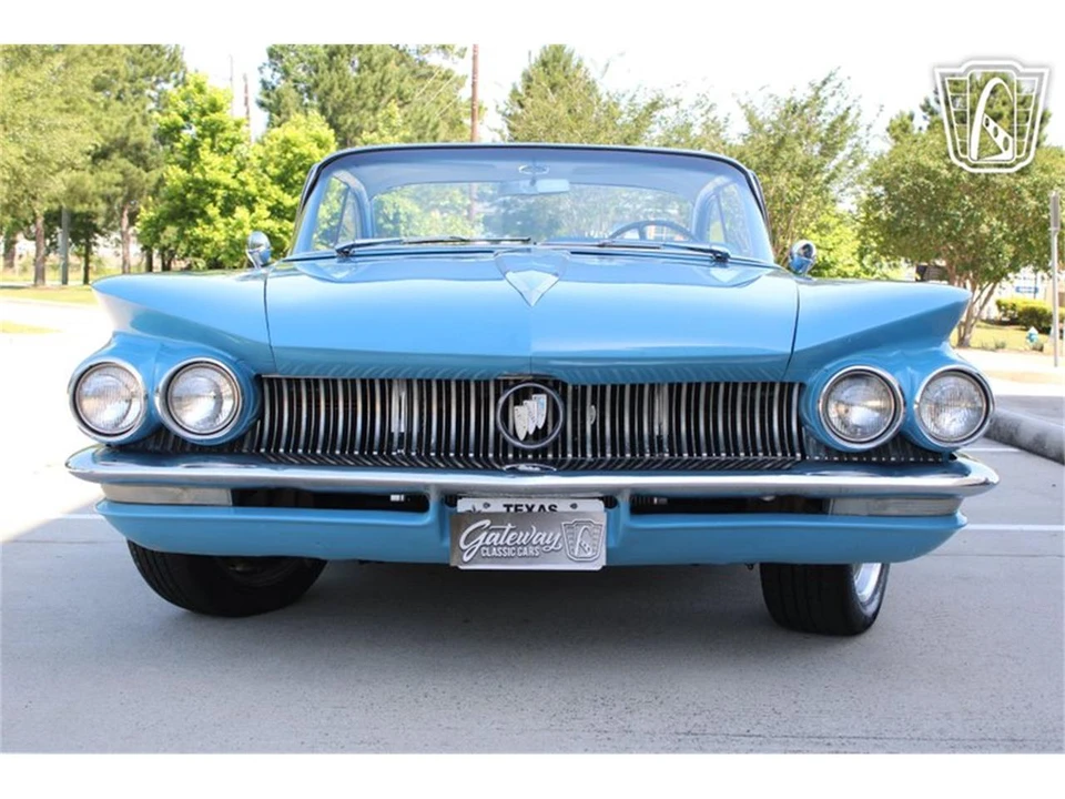 1960 Buick LeSabre - Image 22 of 31