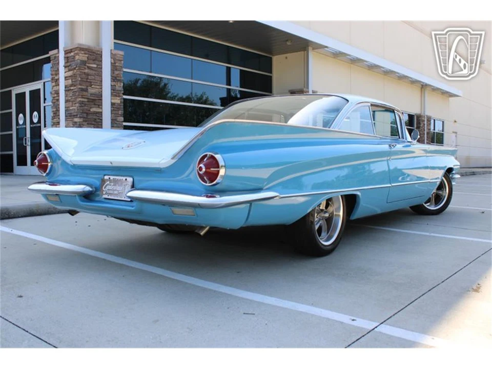 1960 Buick LeSabre - Image 13 of 31