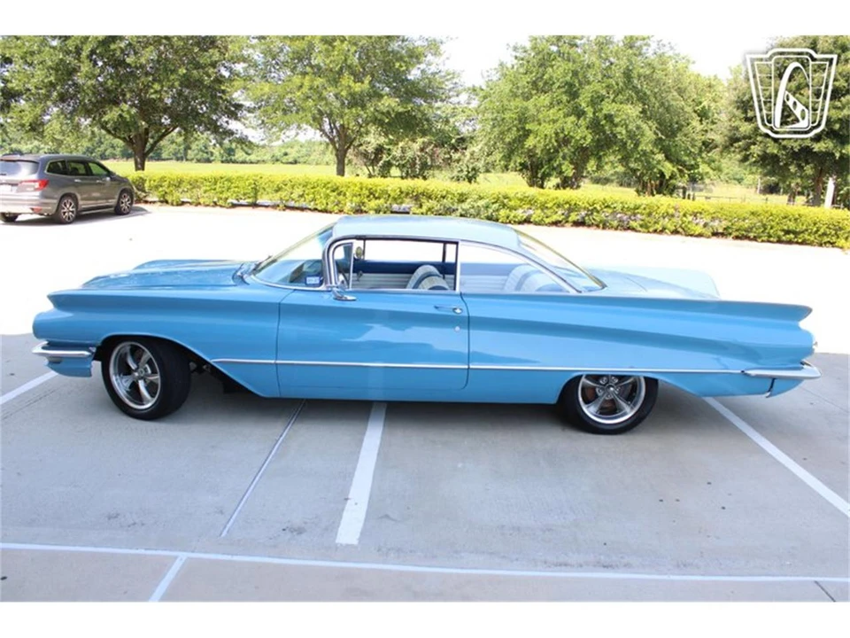 1960 Buick LeSabre - Image 3 of 31