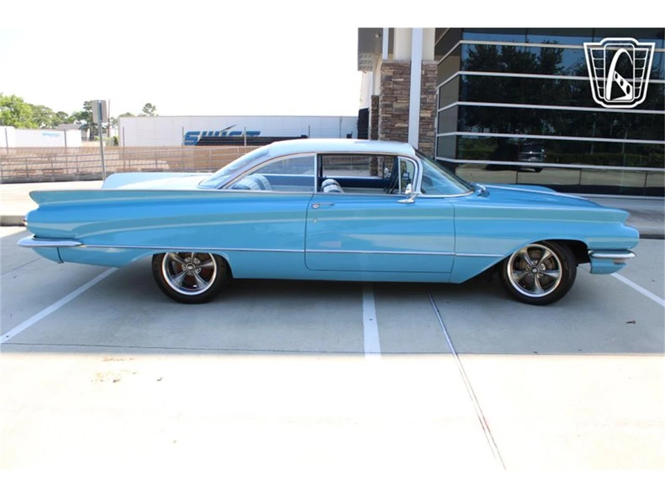 1960 Buick LeSabre - Image 15 of 31