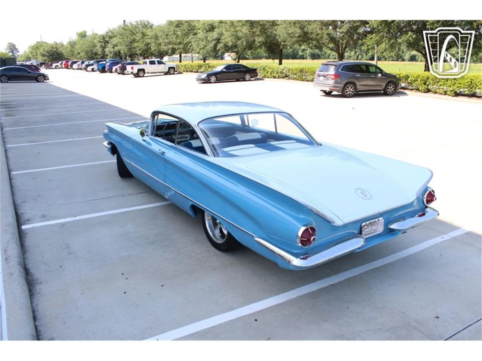 1960 Buick LeSabre - Image 5 of 31