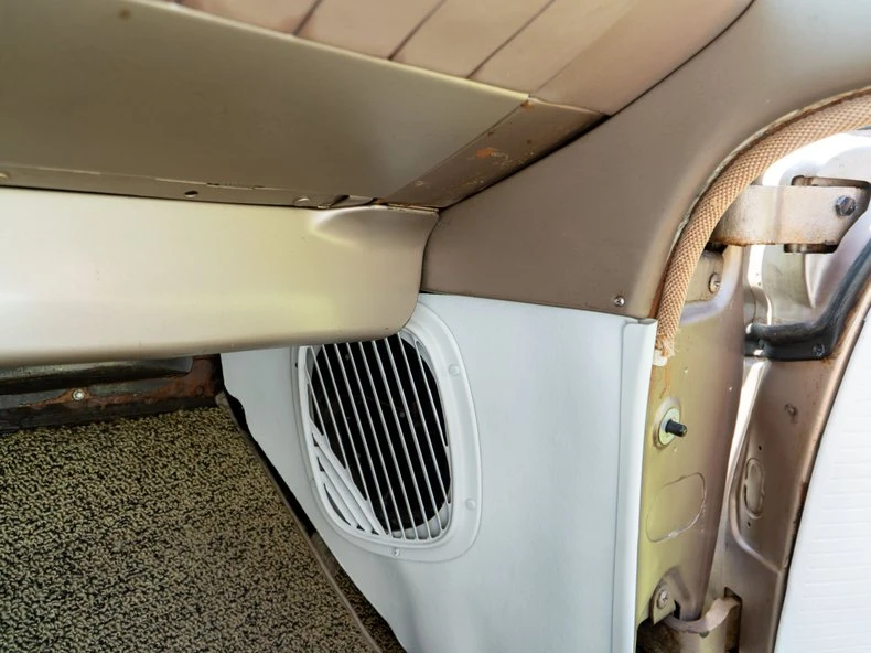 1960 Buick LeSabre - Image 23 of 31