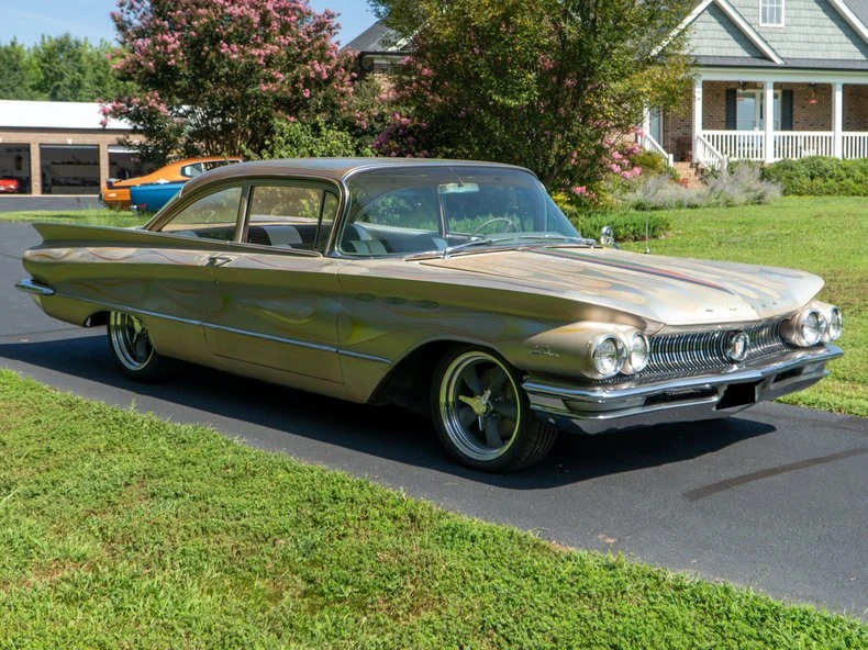 1960 Buick LeSabre - Image 13 of 31
