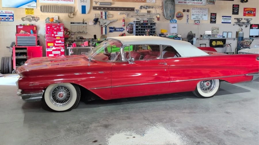 1960 Buick LeSabre - Image 2 of 10