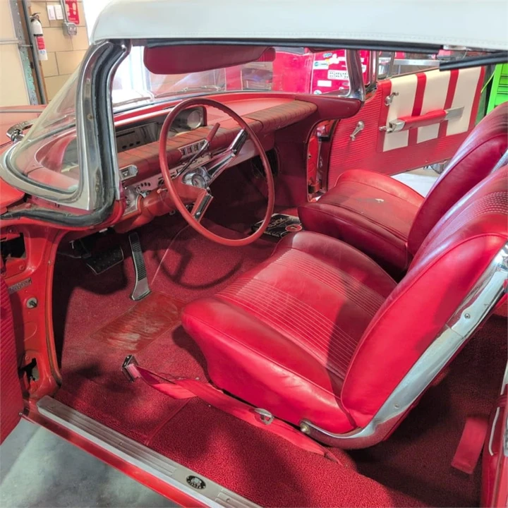 1960 Buick LeSabre - Image 7 of 10