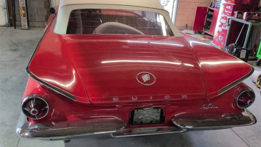 1960 Buick LeSabre - Image 3 of 10