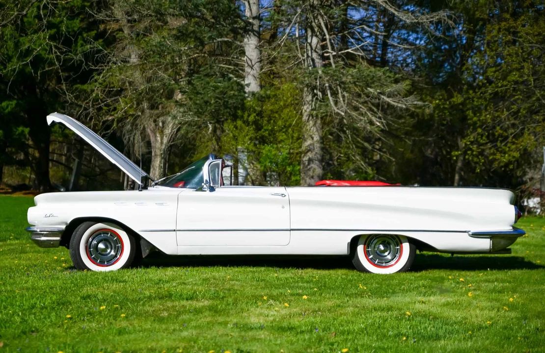 1960 Buick LeSabre - Image 19 of 31