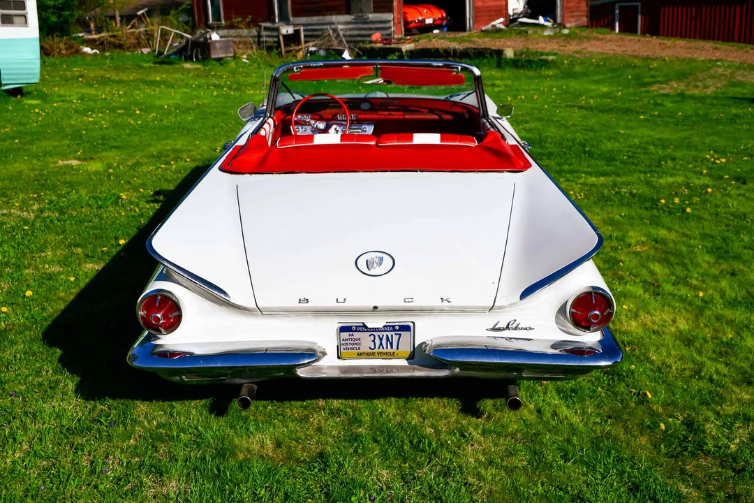 1960 Buick LeSabre - Image 8 of 31