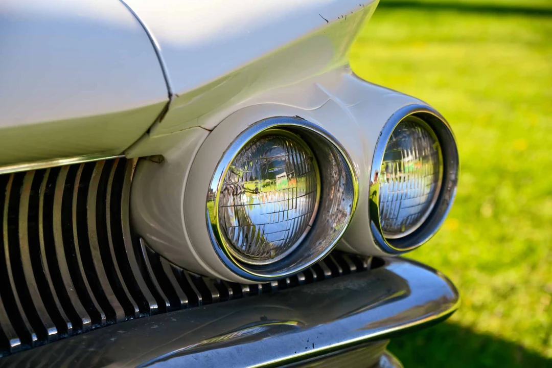 1960 Buick LeSabre - Image 27 of 31