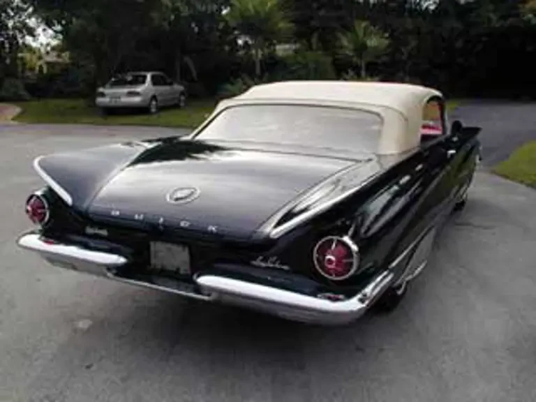1960 Buick LeSabre - Image 5 of 5