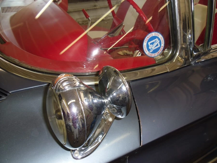 1960 Buick LeSabre - Image 2 of 7
