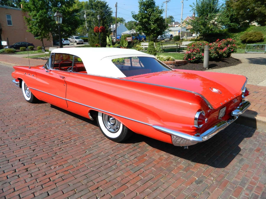 1960 Buick LeSabre - Image 3 of 9