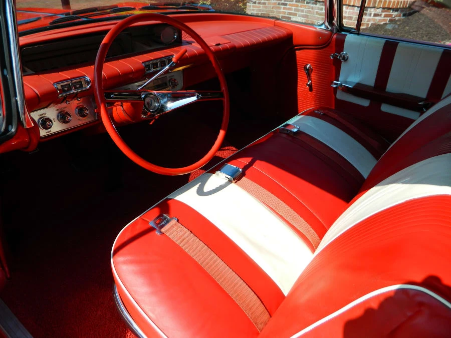 1960 Buick LeSabre - Image 4 of 9