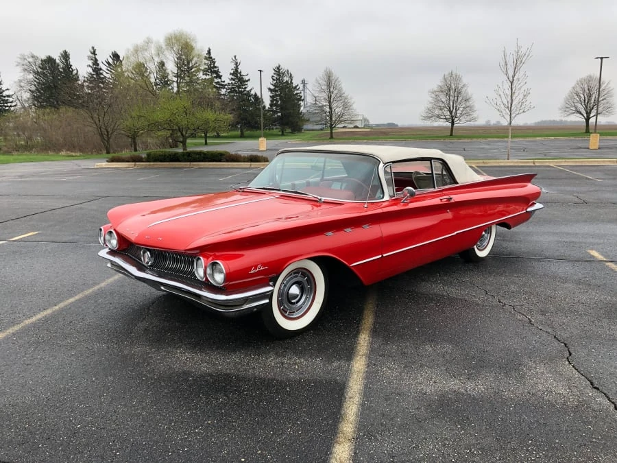 1960 Buick LeSabre - Image 11 of 11