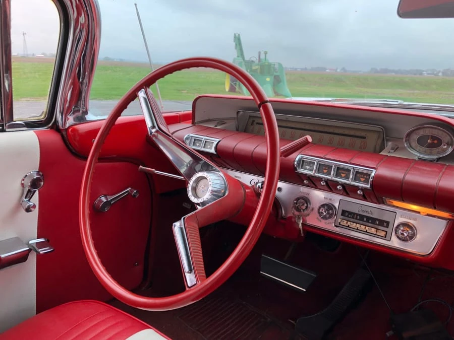 1960 Buick LeSabre - Image 3 of 11