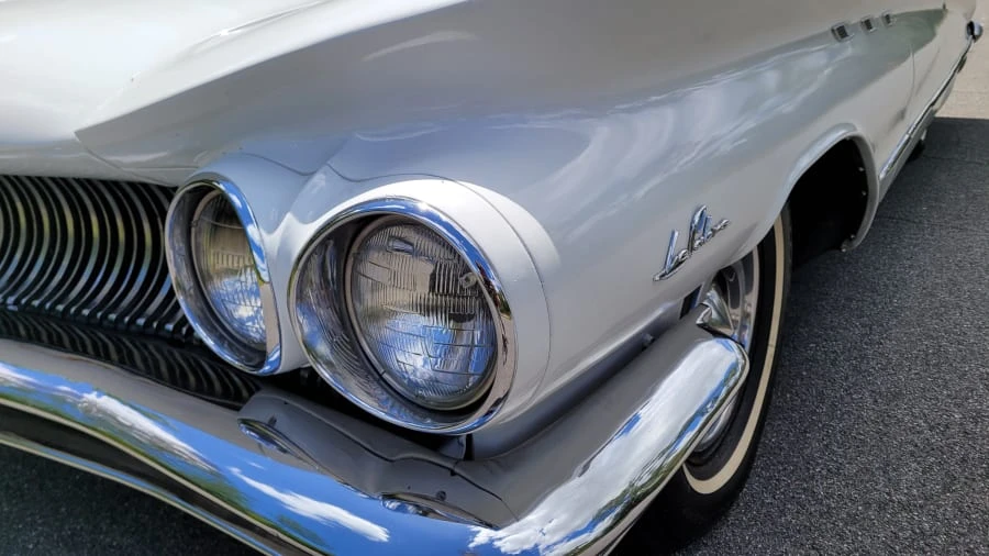 1960 Buick LeSabre - Image 29 of 31
