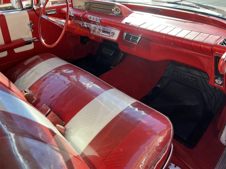 1960 Buick LeSabre - Image 5 of 9