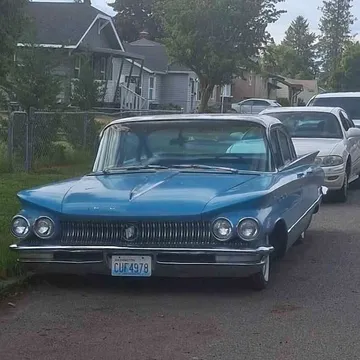 1960 Buick LeSabre Custom Sedan 4D