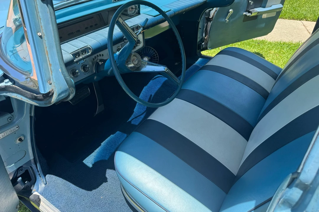 1960 Buick LeSabre - Image 16 of 31
